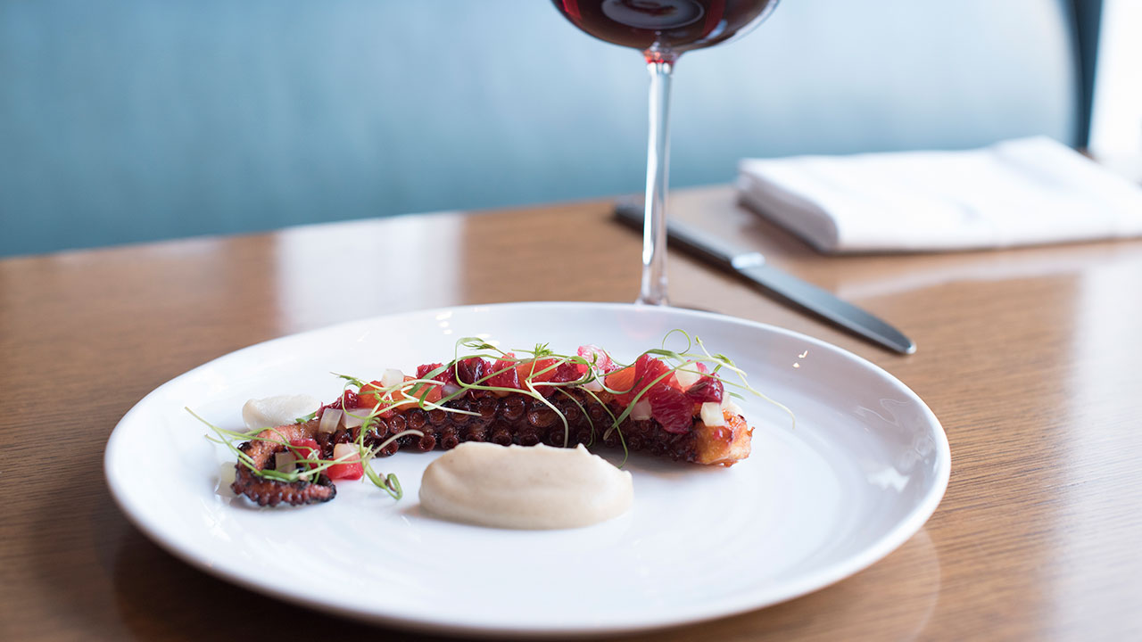 The Oval Room Restaurant